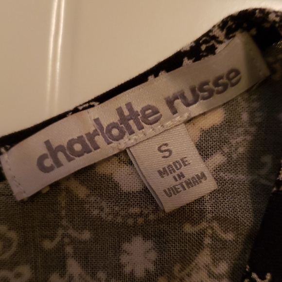 Charlotte Russe Ladies Romper - Picture 6 of 11